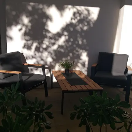 Studio & Conopeum Apartment